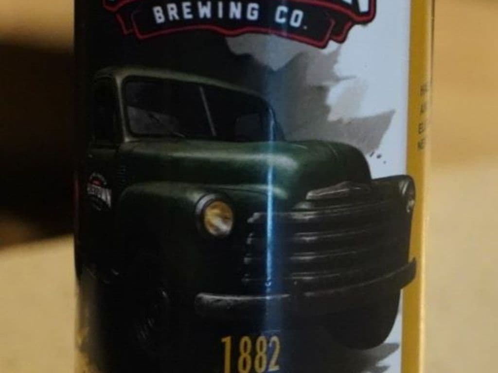 1882 OKOTOKS GOLDEN ALE 473 ML