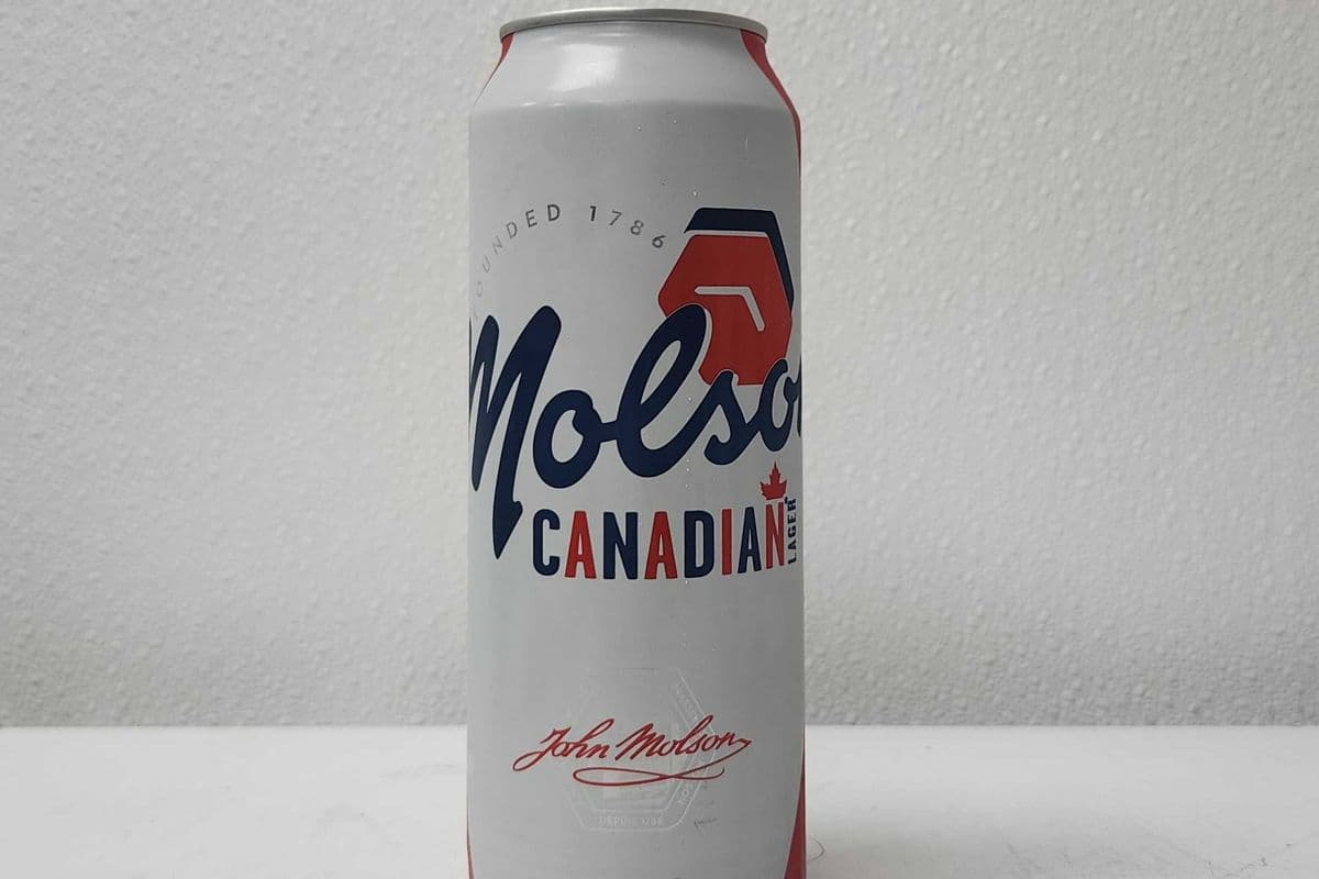 Molson Canadian (1 x 710 ml Tall Can)
