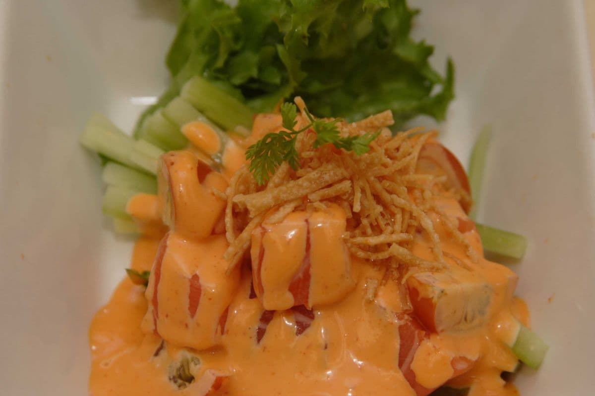 Spicy Salmon Sashimi