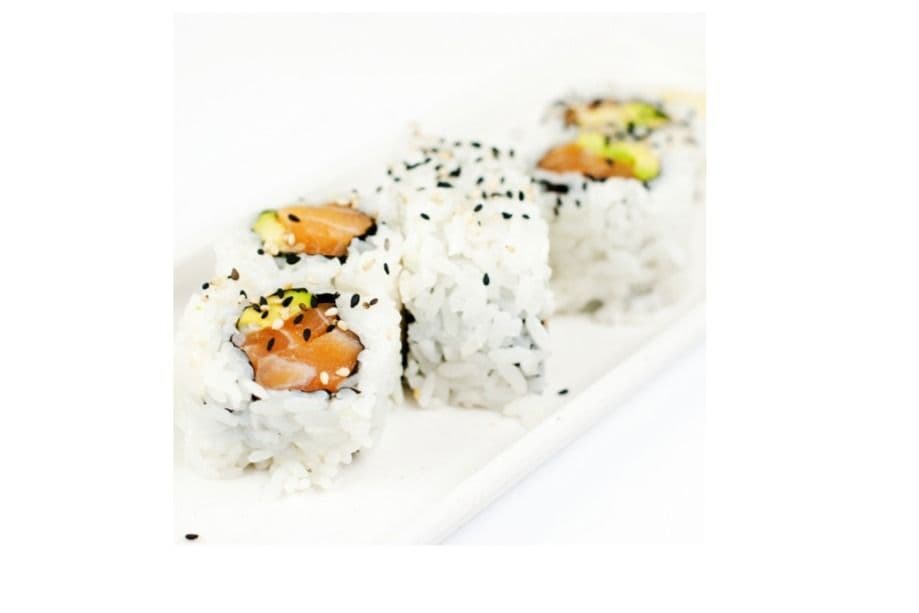 118. Salmon and Avocado Roll