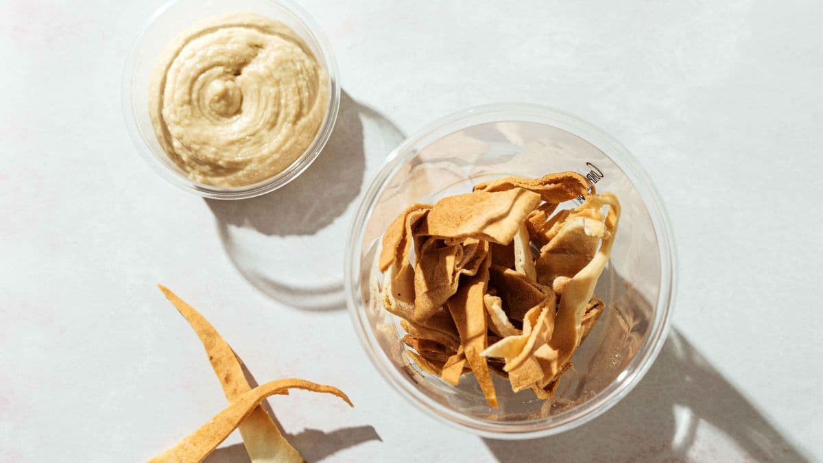 Hummus + Pita Chips