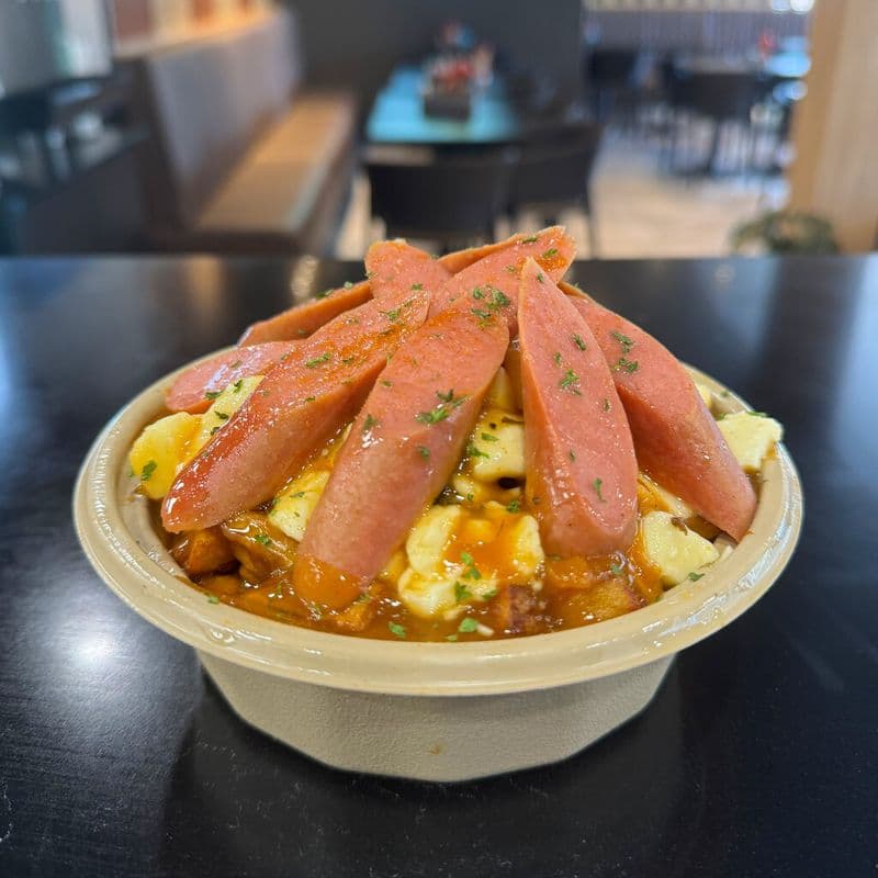 Poutine aux saucisses