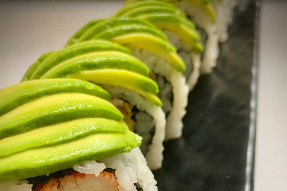 P09 Green Dragon Roll