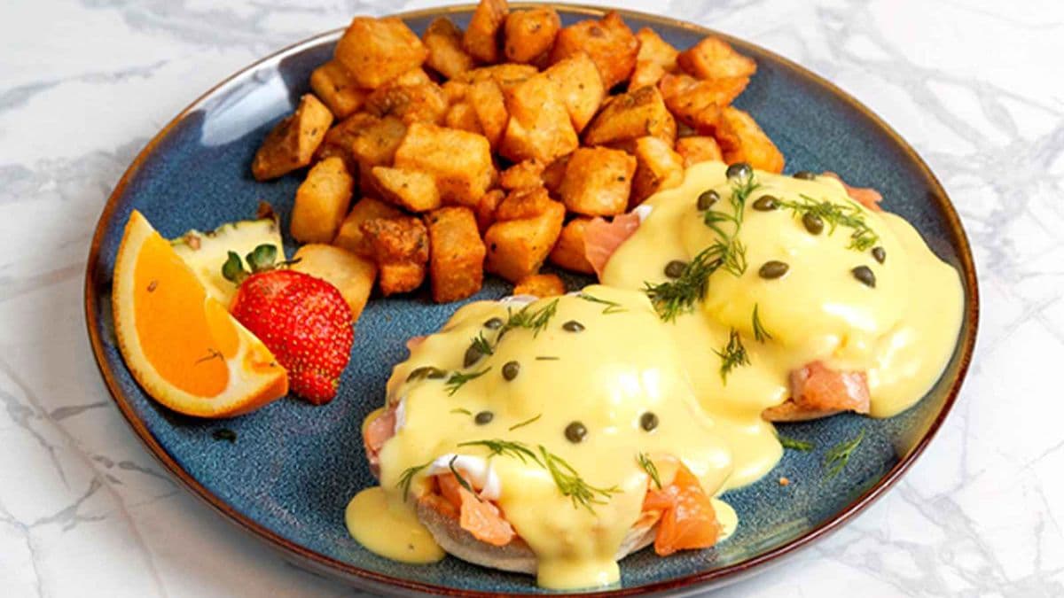 Steaky Wakey Benedict
