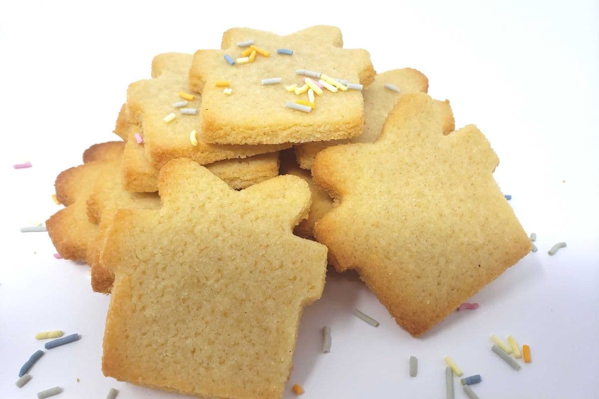 Keto Cutout Sugar (No Sugar) Cookies (12 pcs) (98 Cal)