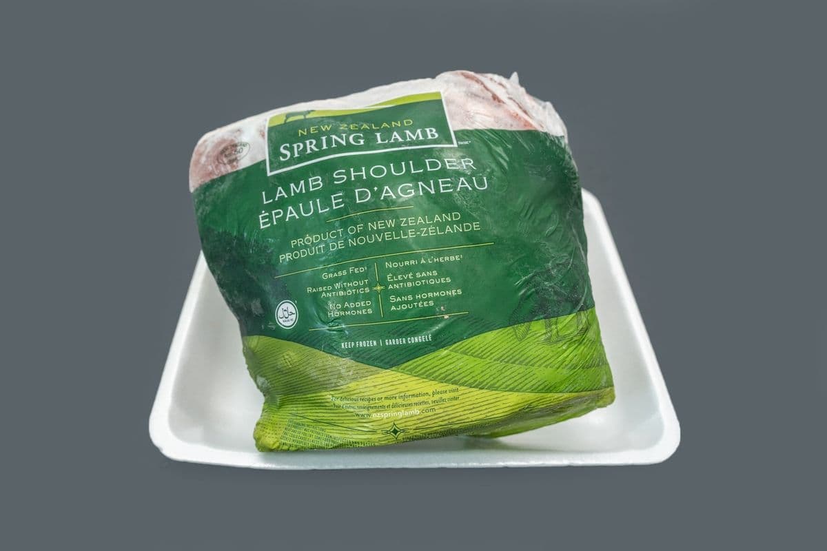 NZ Lamb Shoulder (1 lb)