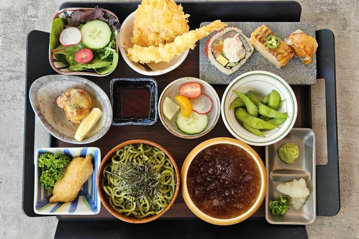 LUNCH TEISHOKU Cha soba - Half
