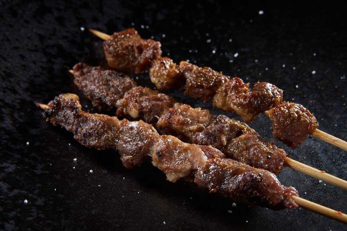 beef skewers 4 pcs 烤牛肉串