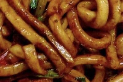 F14. Spicy Hunan Fried Thick Noodle 湖南粗炒