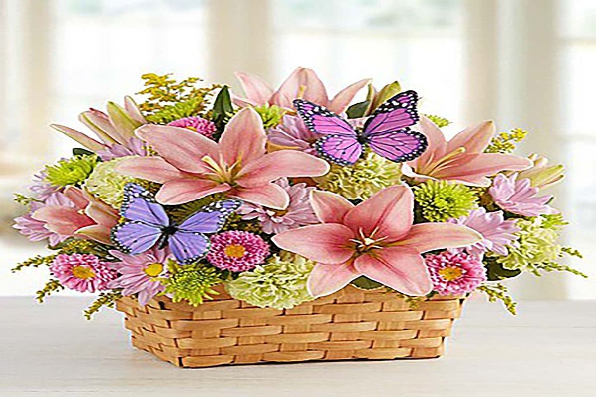 Spring Basket Garden Inspiration