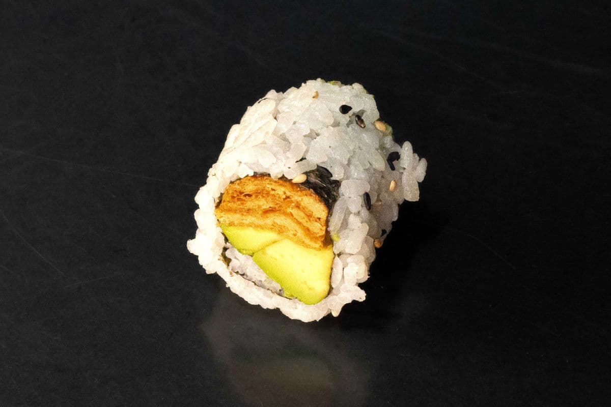 1142. Tofu Avocado Roll