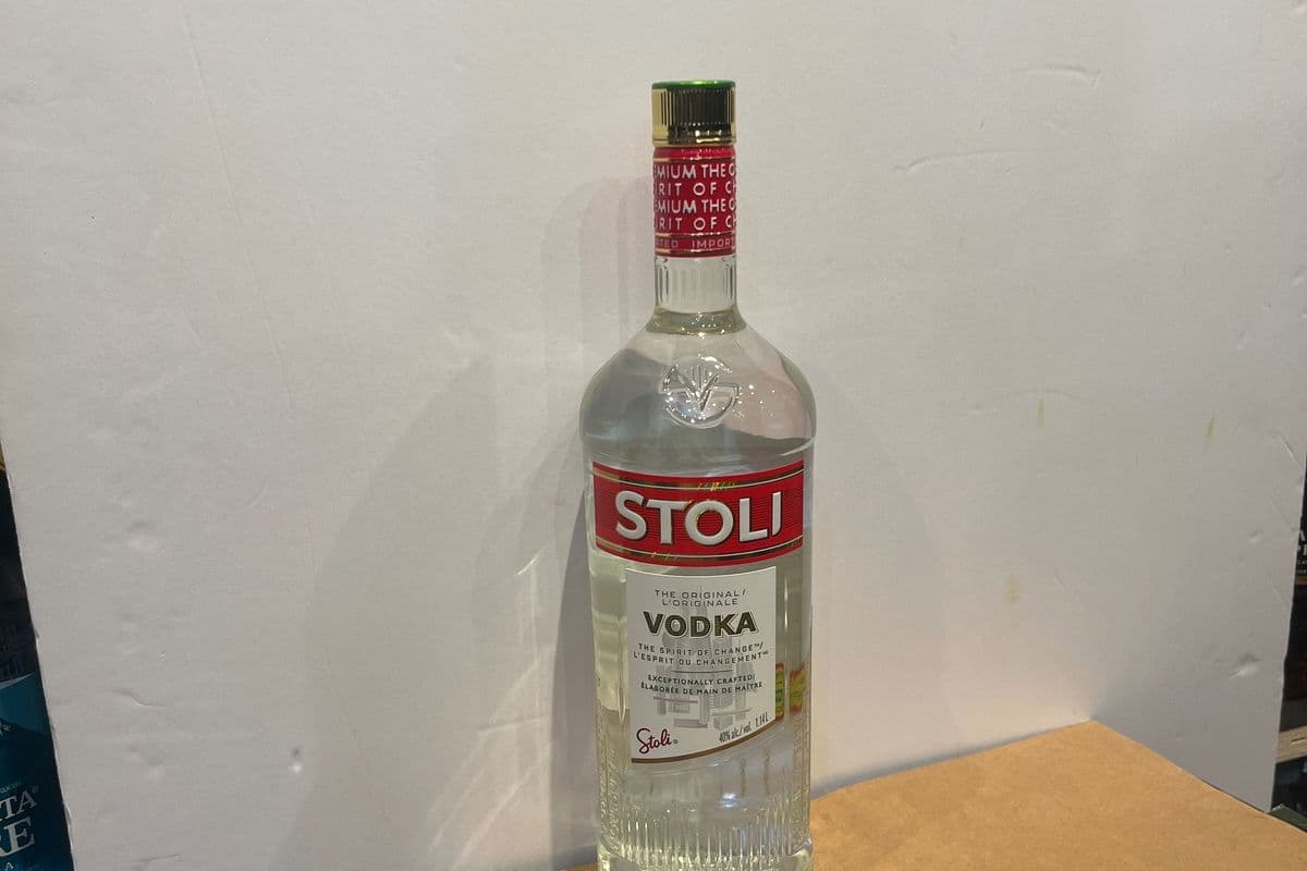 STOLI VODKA (1 x 1.14L)