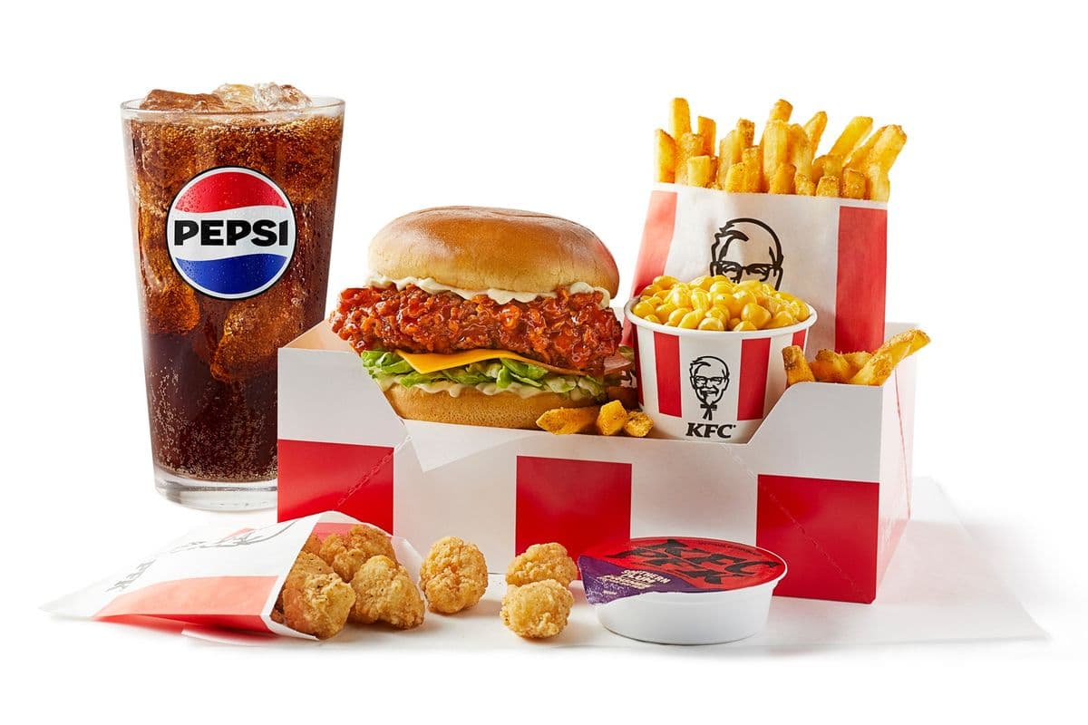 Boîte-repas de Sandwich Zinger bien saucé / Zinger Drip Sandwich Box Meal