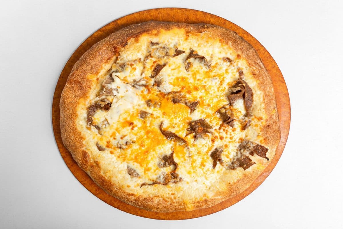 12" Medium Beef Donair Pizza