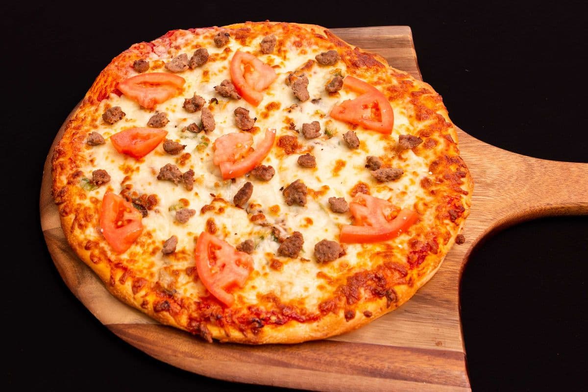 Pizza moyenne de luxe