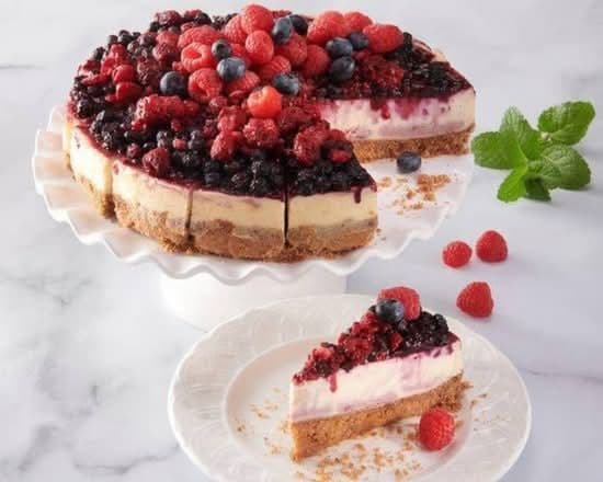 Bumbleberry Bentley Bliss Cheesecake