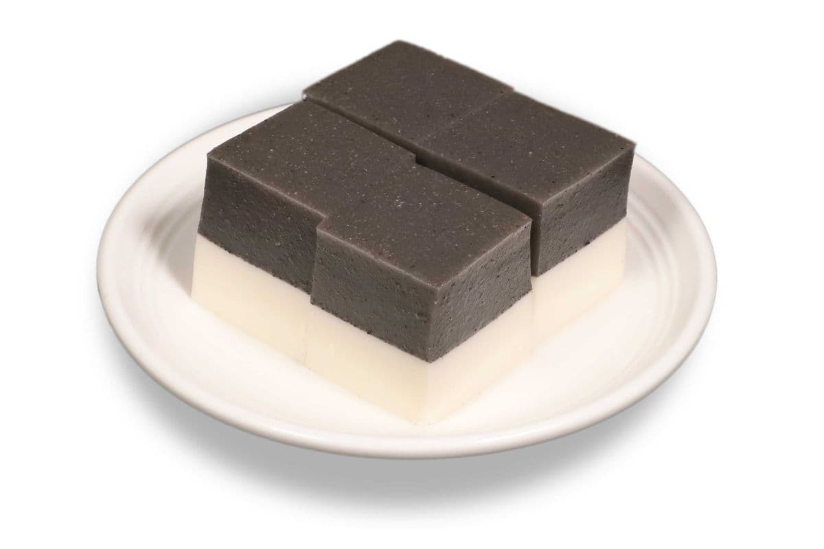 Black Sesame Pudding / 黑芝麻凍糕