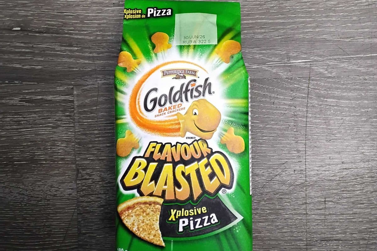 Goldfish flavour blasted xplosive pizza (180g)