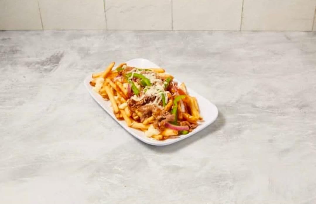 Regular Size SteakPoutine