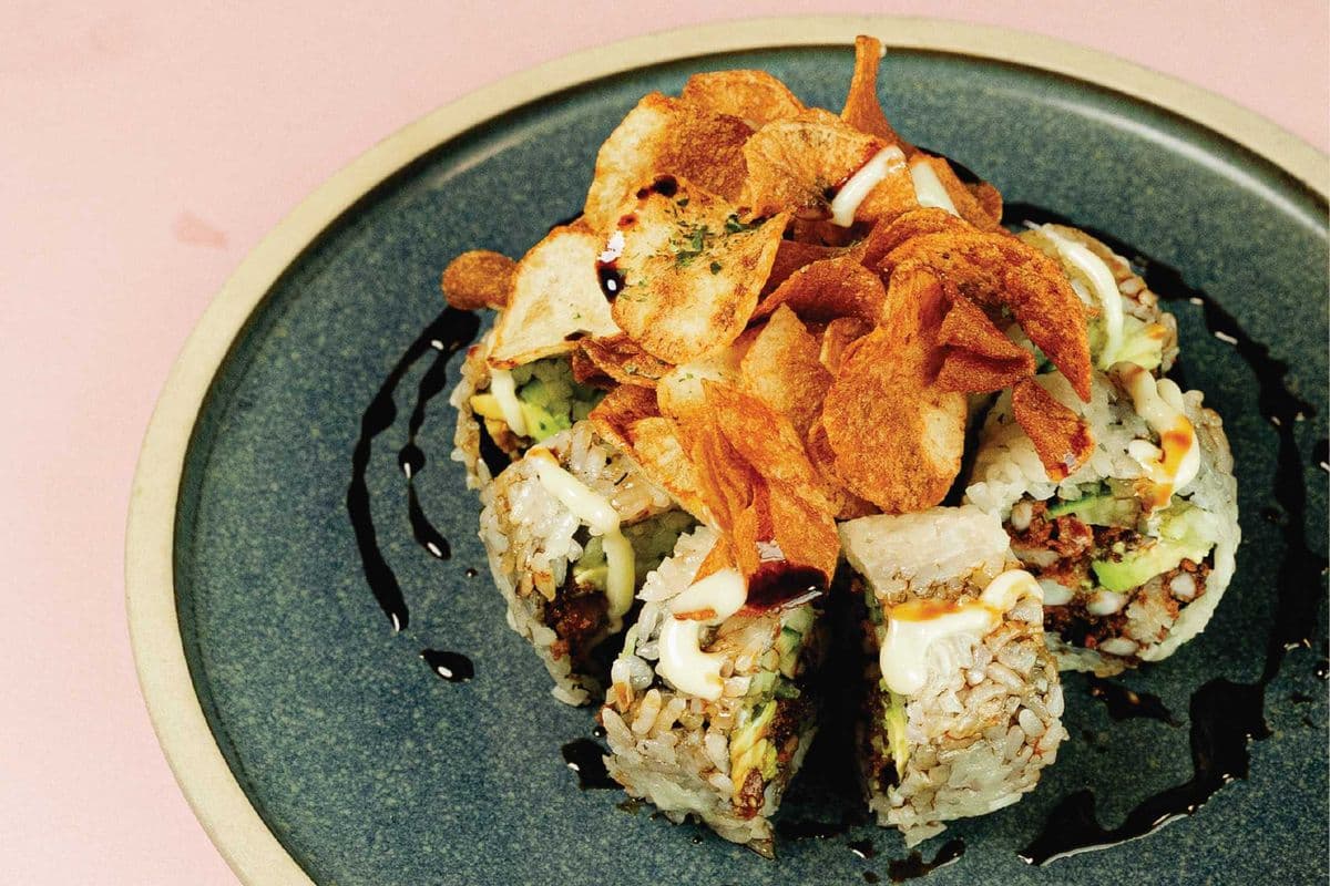 Ikageso Crunch Roll