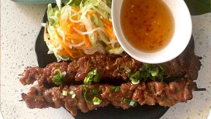 A6. Grilled Pork Skewer (2 pcs) (Thịt Nướng)