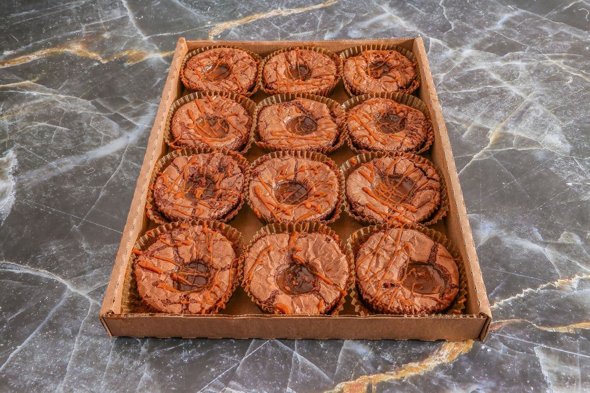 Brownie with Caramel (12 per box)