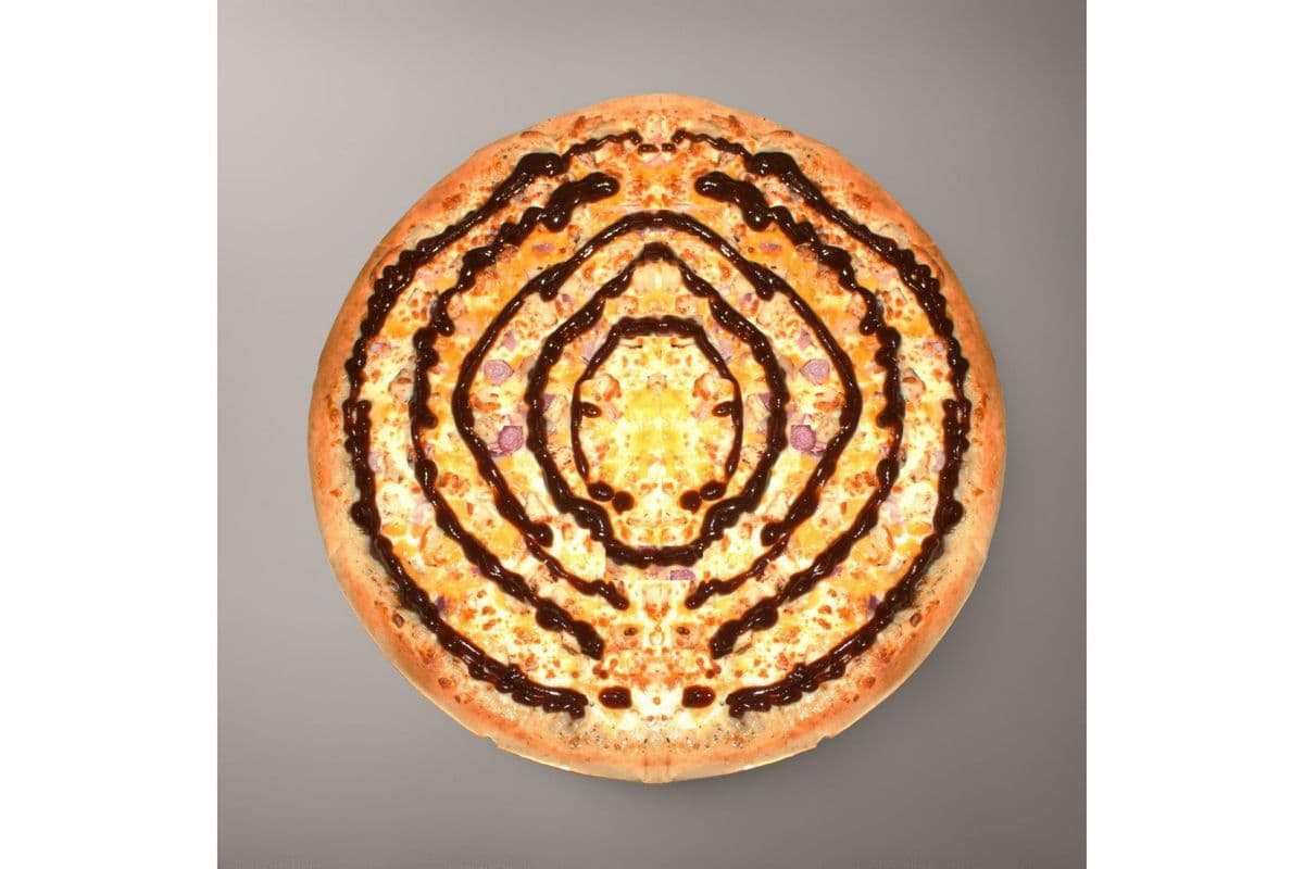 16" Extra-Large BBQ Chicken Pizza