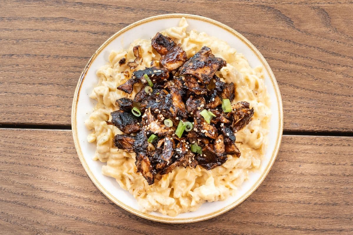 Jerk Chicken Mac & Cheese