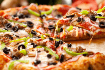 Build Your Own Small Pizza (6 Slices)