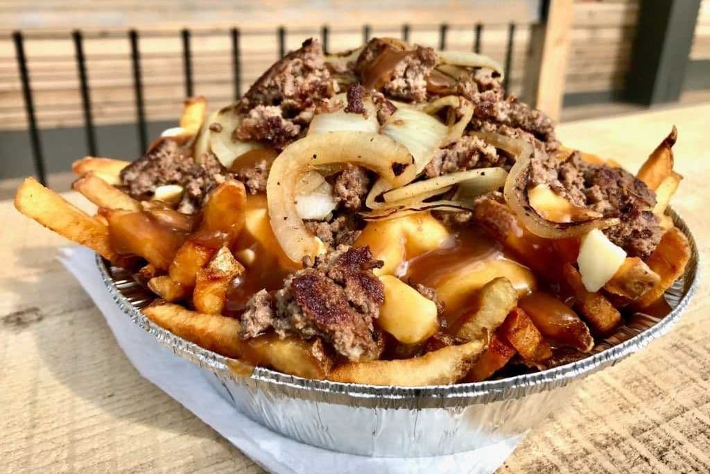 Large Burger Poutine