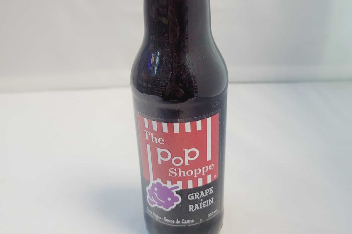 The Pop Shoppe Grape Cane Sugar Soda (355 ml)