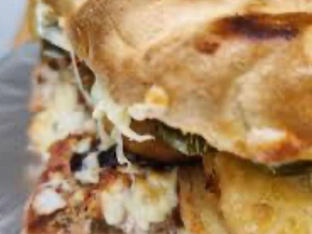 CHICKEN SHAWARMA SUB