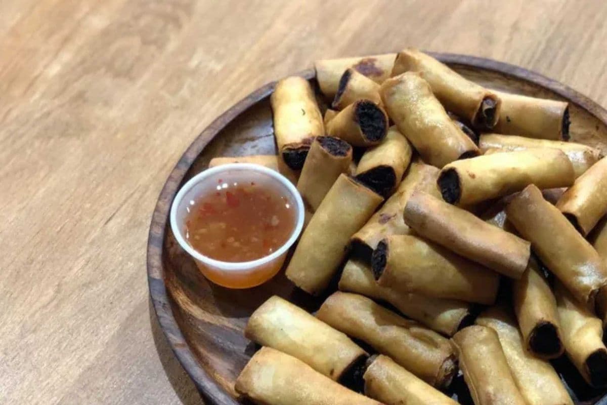 PORK SPRINGROLL (10 PCS)
