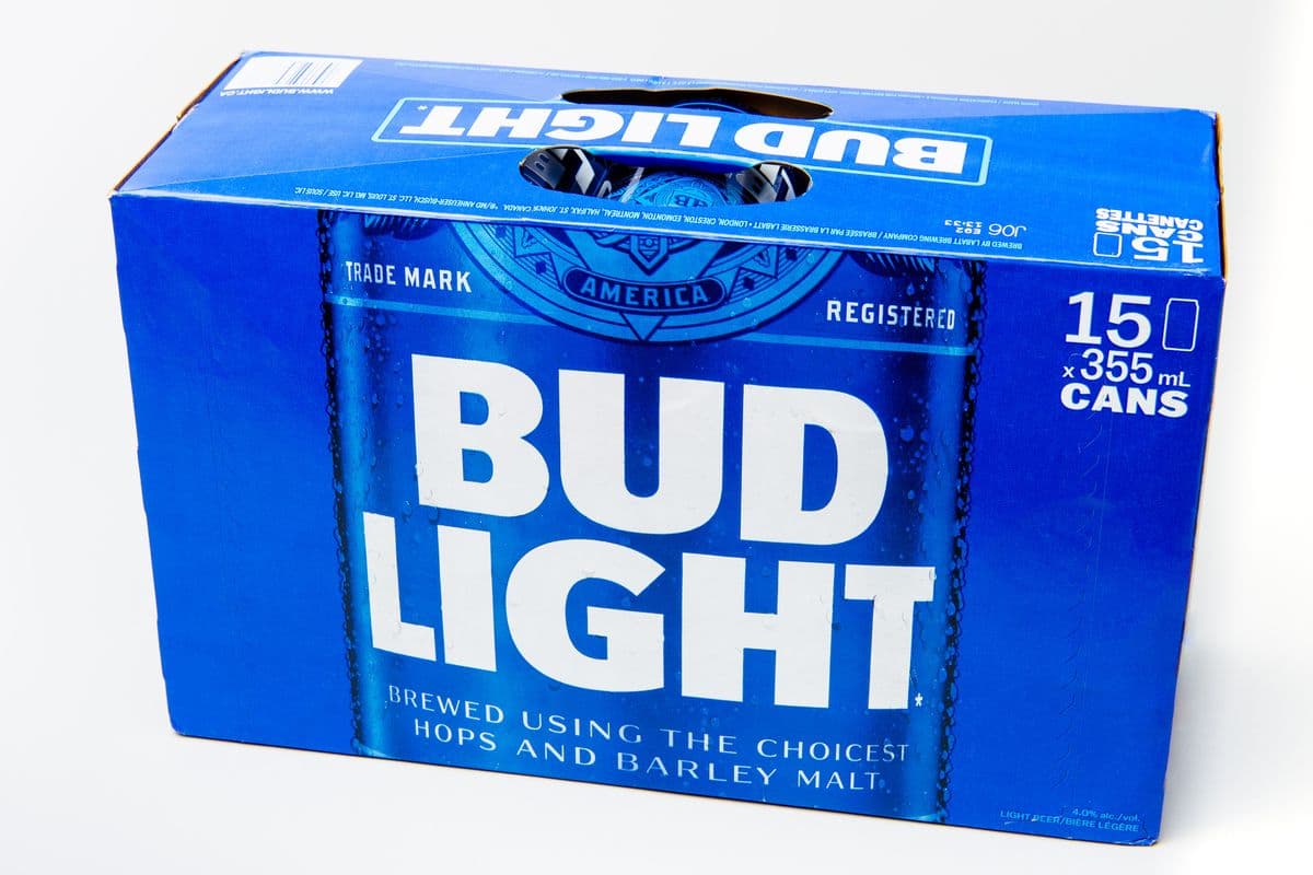 Bud Light (15 Cans) (15 x 355 ml)