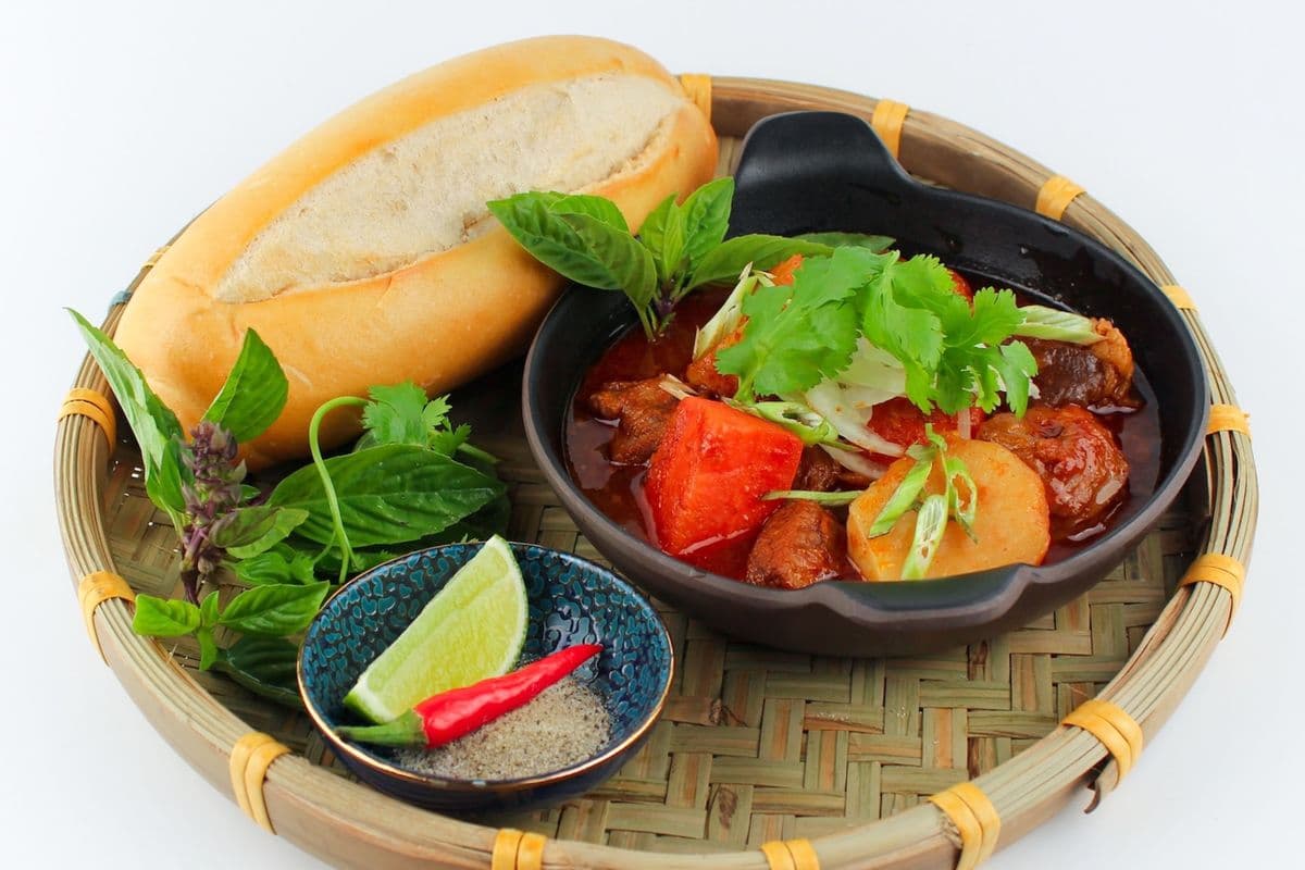 306. [NEW] Vietnamese Braised Beef Stew (Bò Kho)