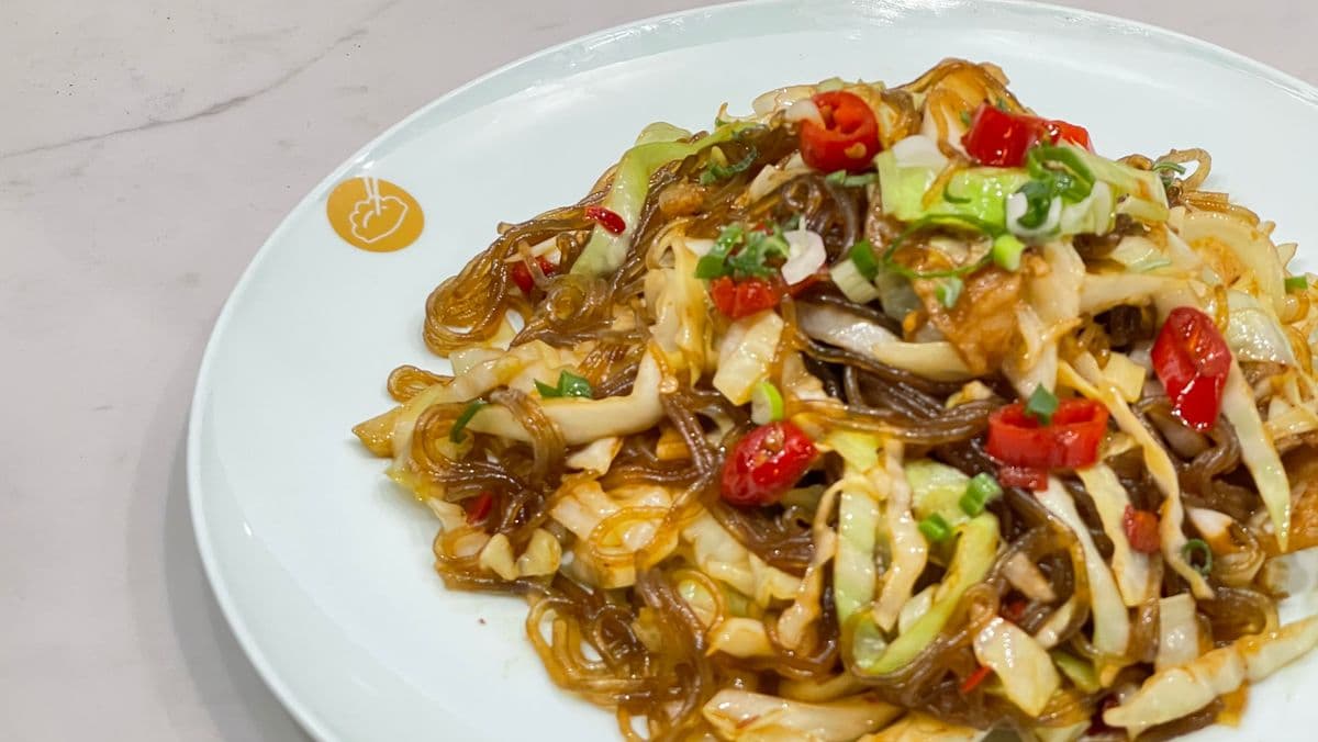 Stir-Fried Cabbage wGlass Noodle 粉丝包菜