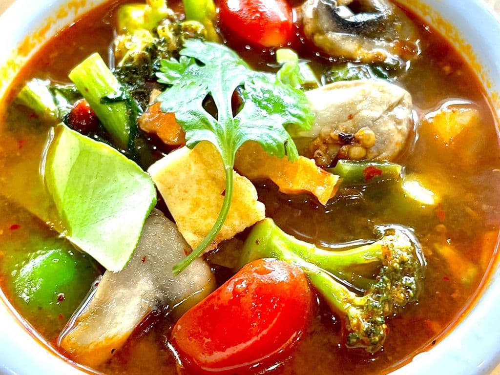 Lunch T.Yum Soup (Lemongrass)