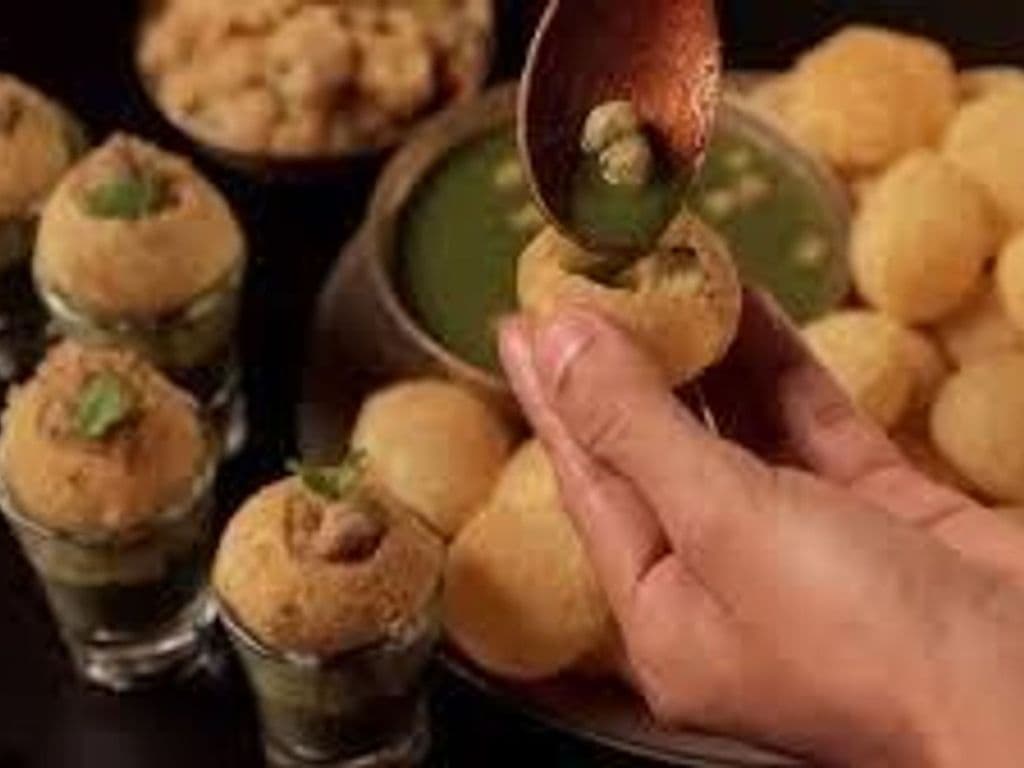 Pani Puri Shots