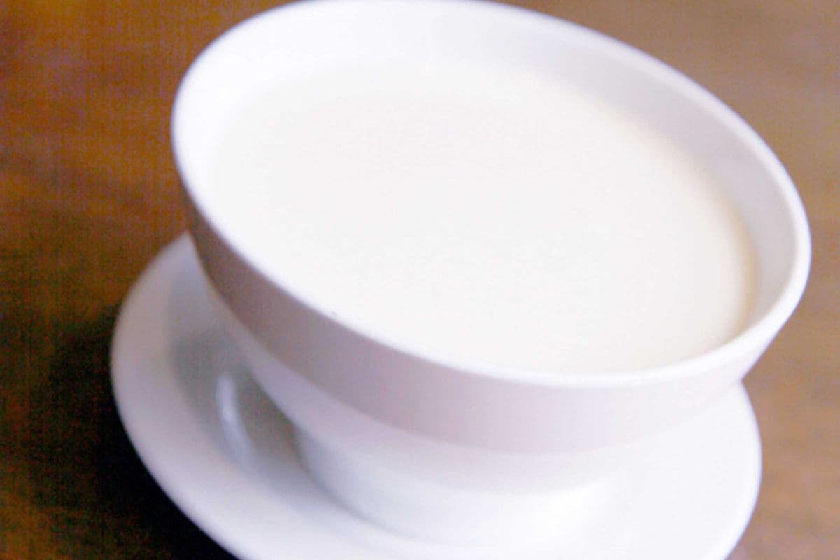 Cold Soybean Milk (Sweet) 冰甜豆漿