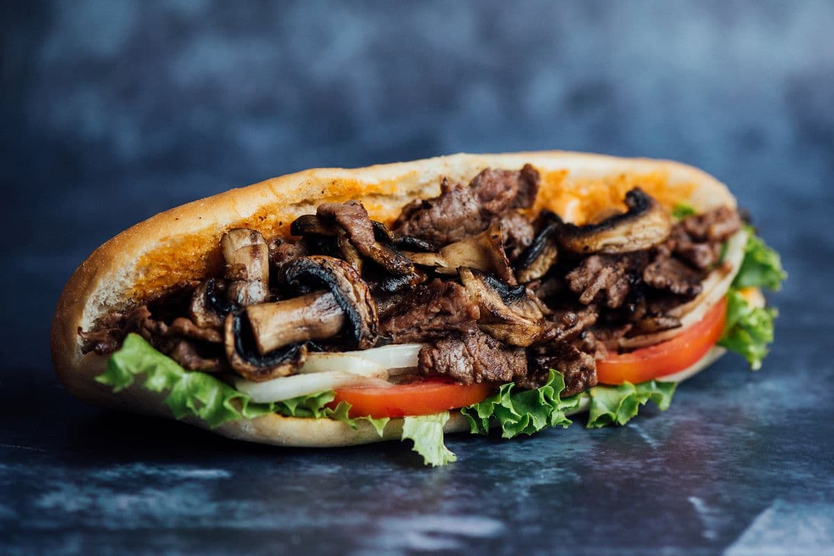 Philly Steak Sandwich Trio / Trio de sandwich au steak Philly