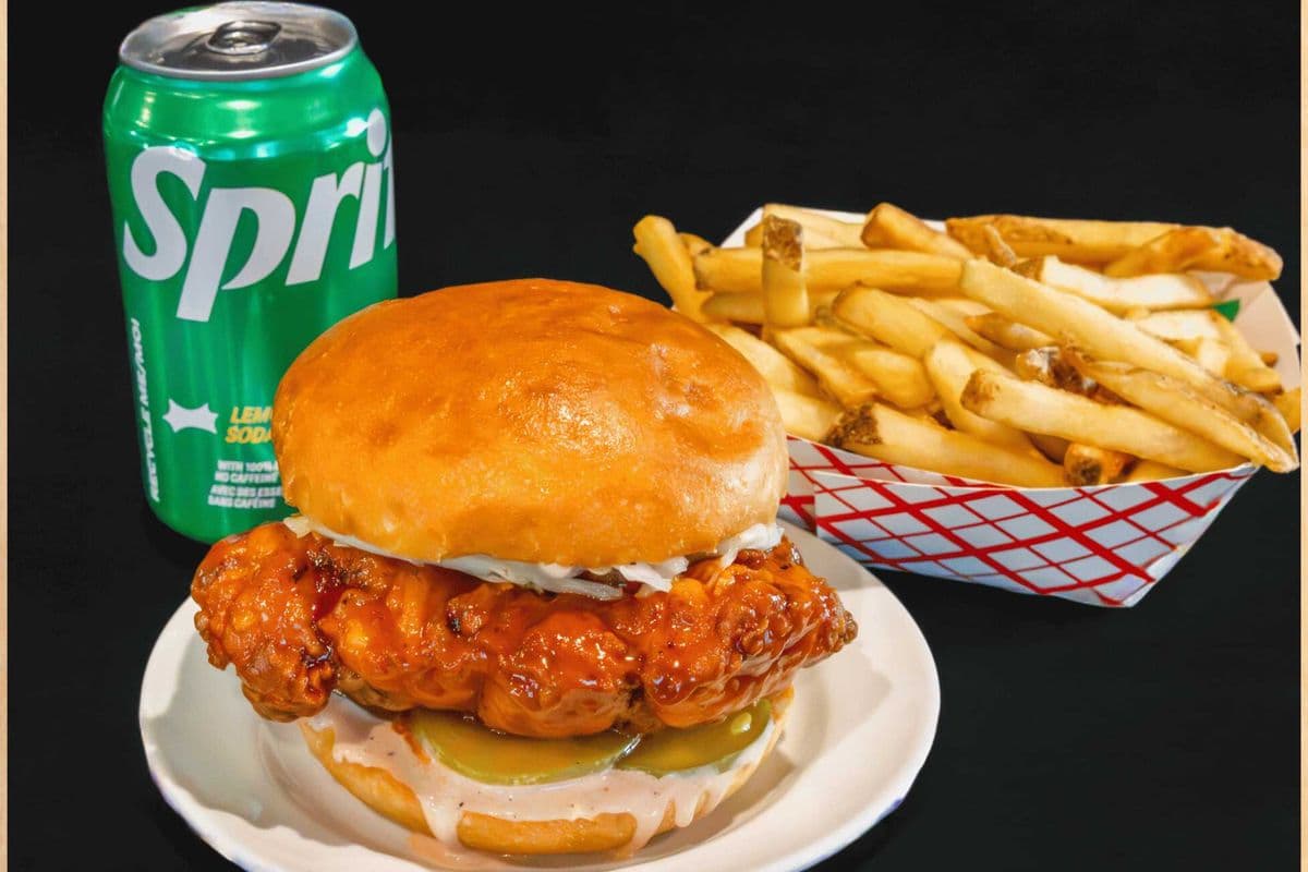 NEW HOT CHICKEN SANDWICH