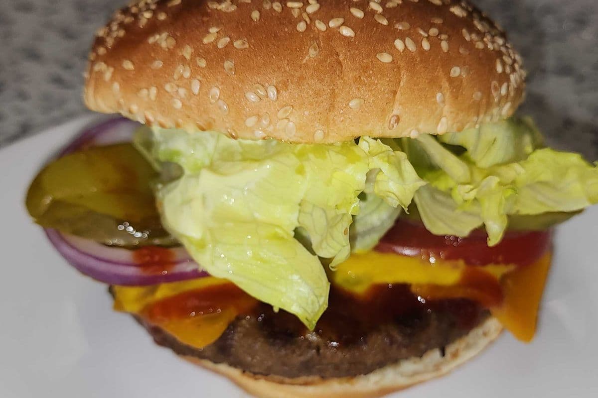 MU Classic Chicken Burger