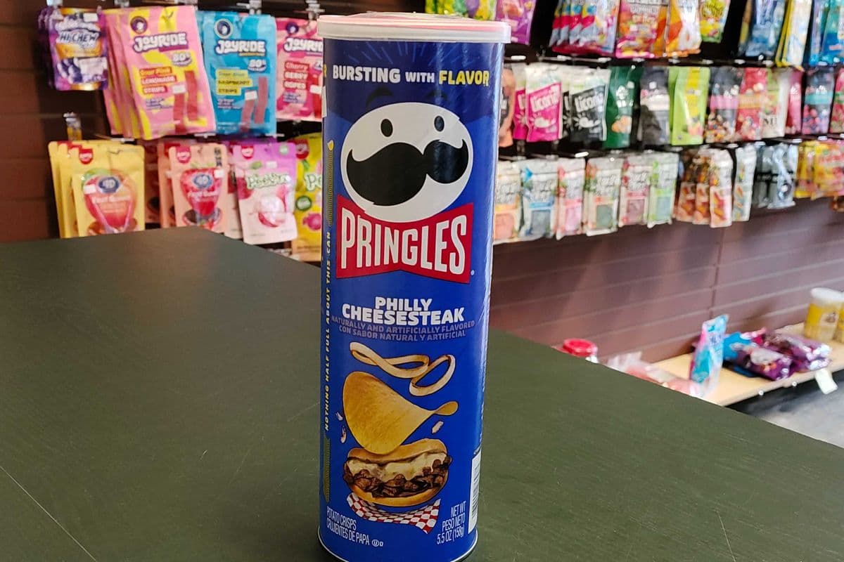 Pringles Philly Cheesesteak (158 g) (158g)