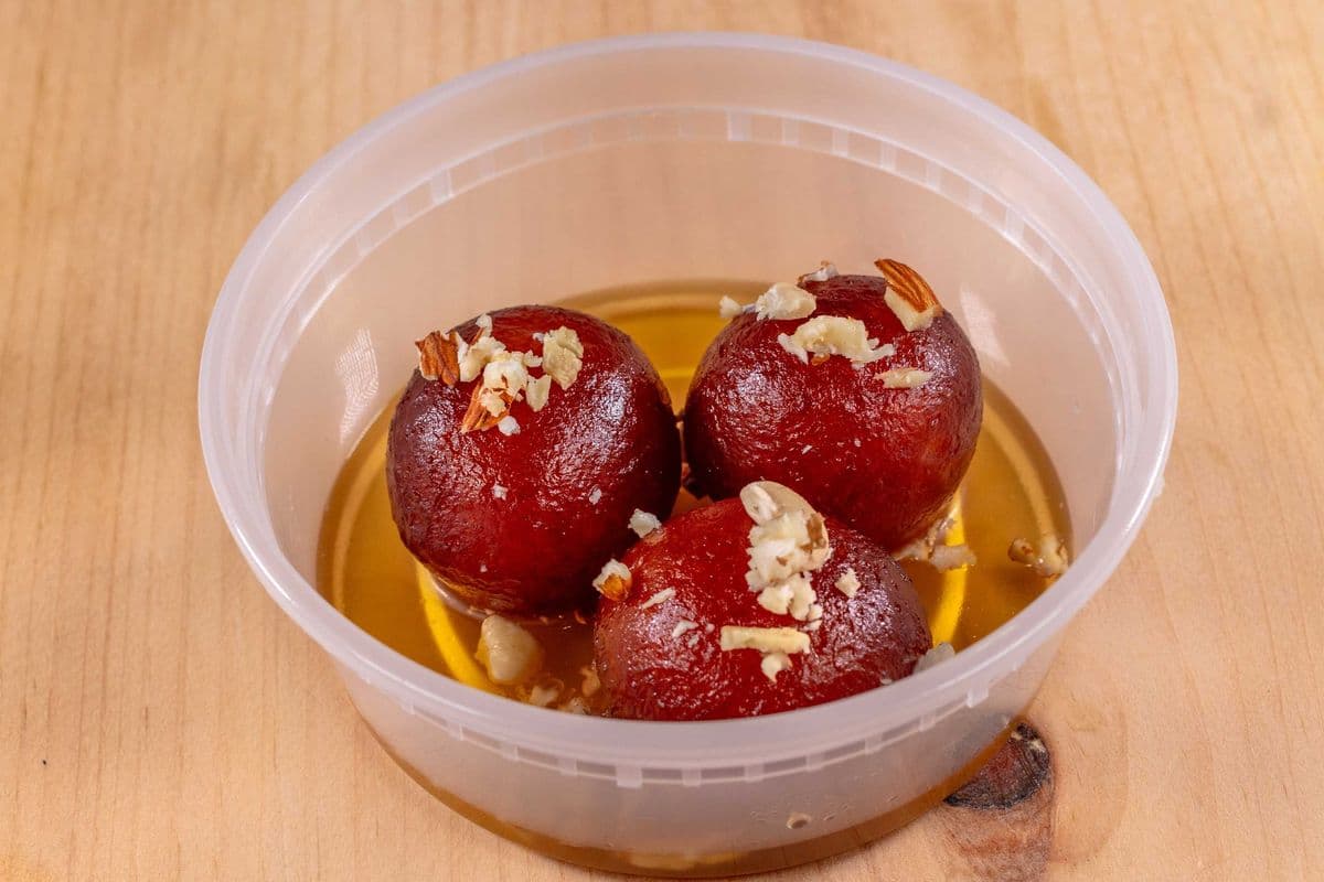 Gulab Jaman (3 Pcs)