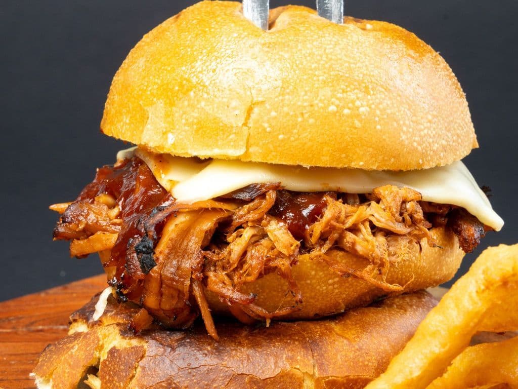 Combo Burger Porc effiloché fumé BBQ 
