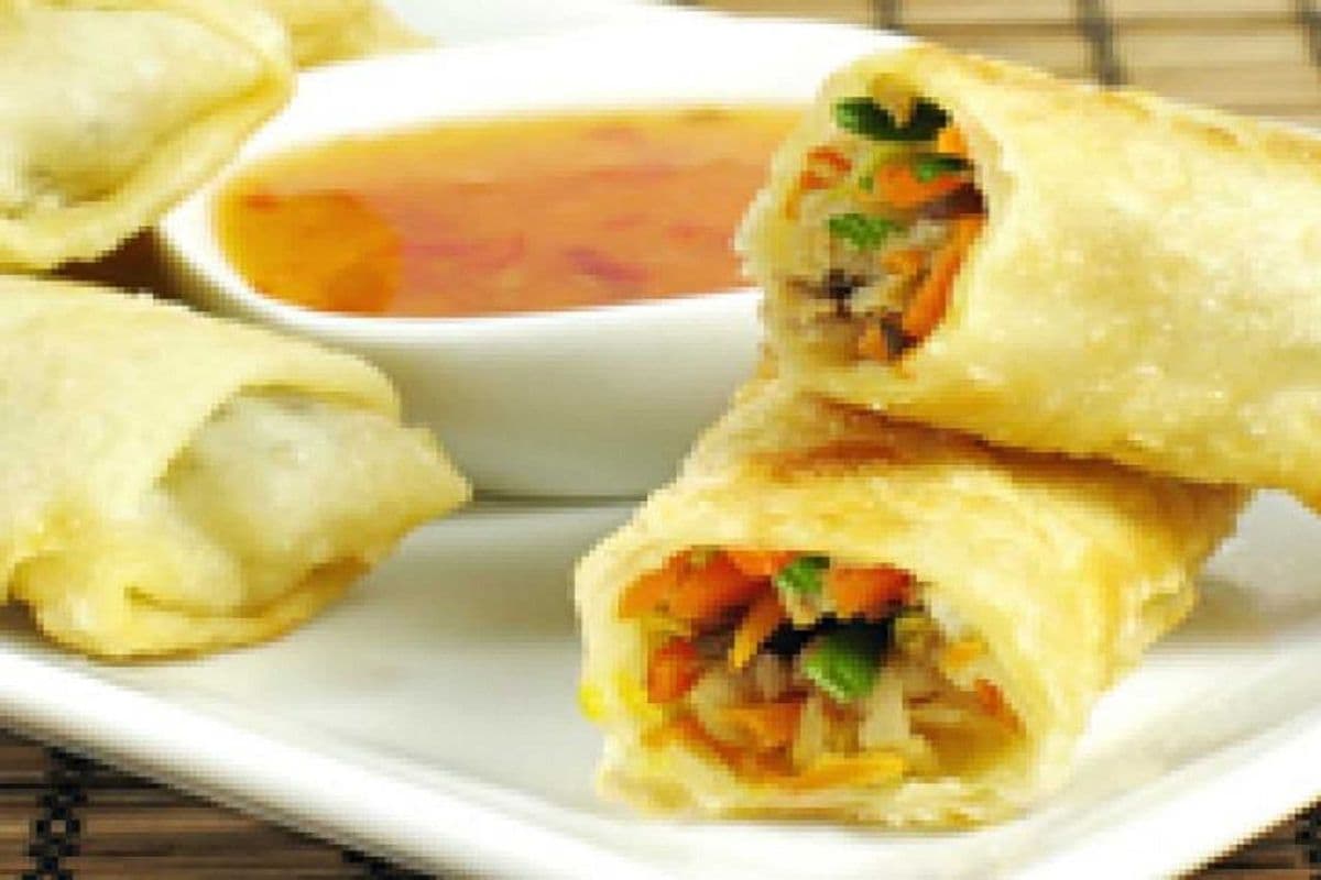 4 Spring Rolls & 4 Yam Tempura (8 pcs)