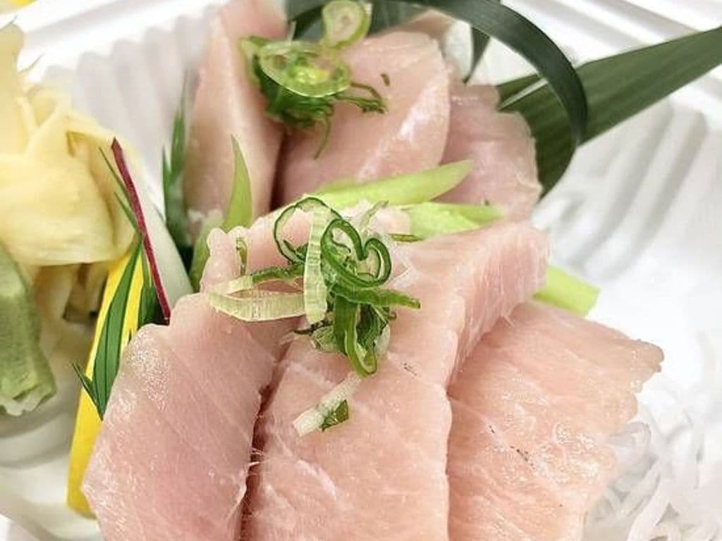Toro Sashimi (6 pcs)