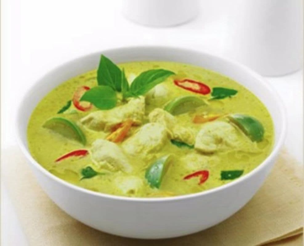 40. Gaeng Keow Warm