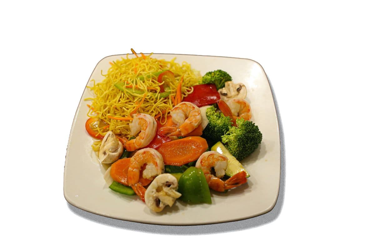 97. Sauteed Shrimp with Vegetables (Tom Xao Rau)