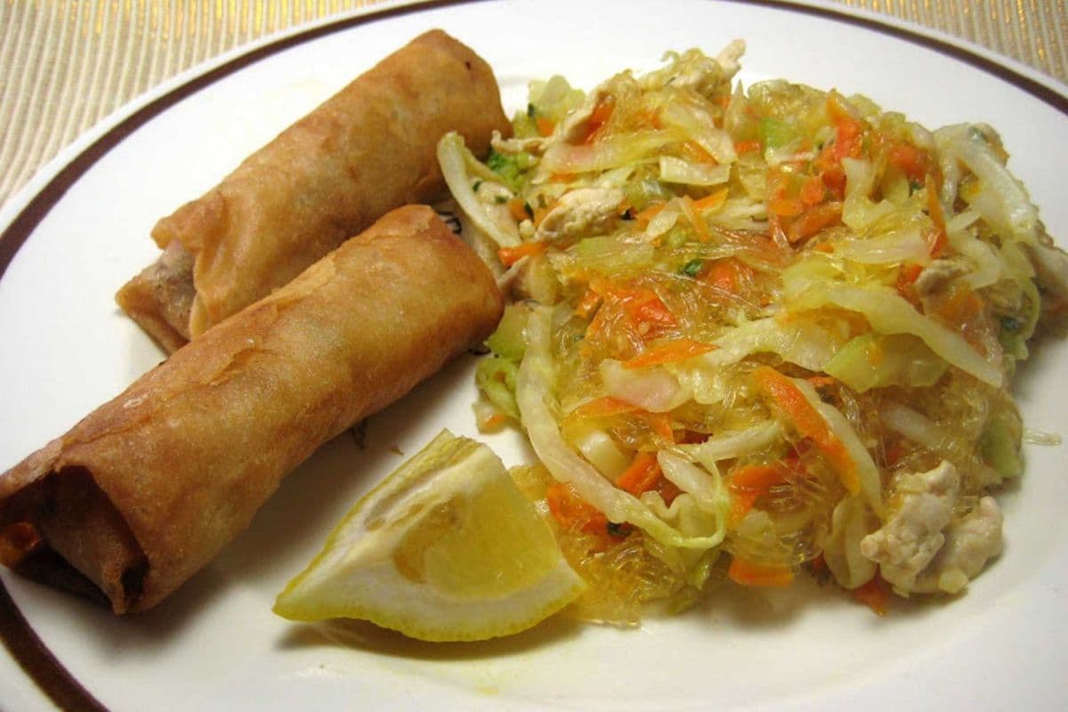 Original Pancit, Shanghai Pork Eggrolls (6 pcs), can rink or bottled water, and plum sauce